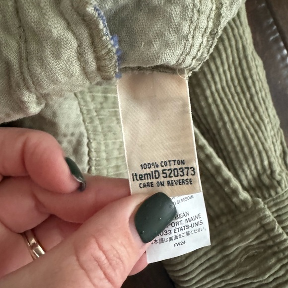 L.L. Bean Comfort Corduroy Green Full Zip Jacket with Hood Women’s Size M - Picture 5 of 5